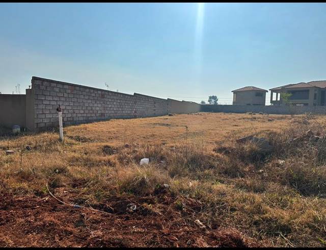 LAND FOR SALE IN VILLA LIZA